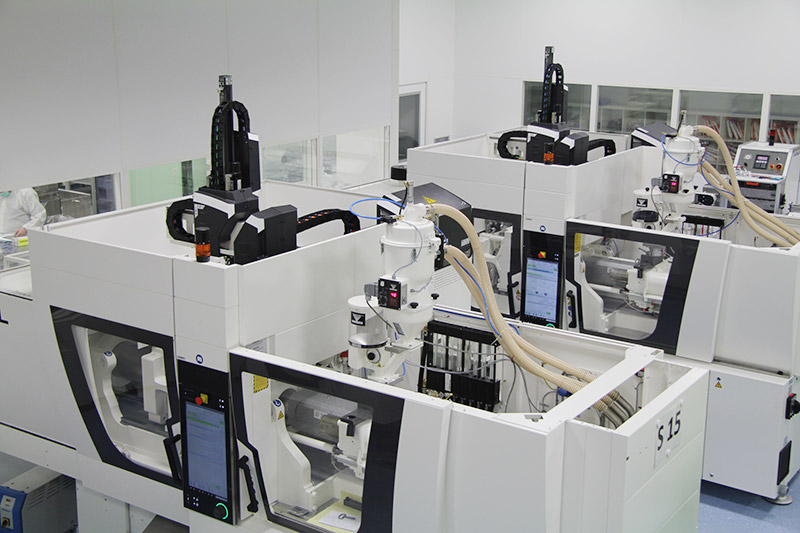 #slider-caption-1 Injection moulding medical products
